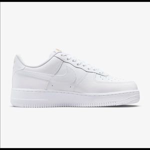 Nike Platform Air Force 1 size 7.5 used